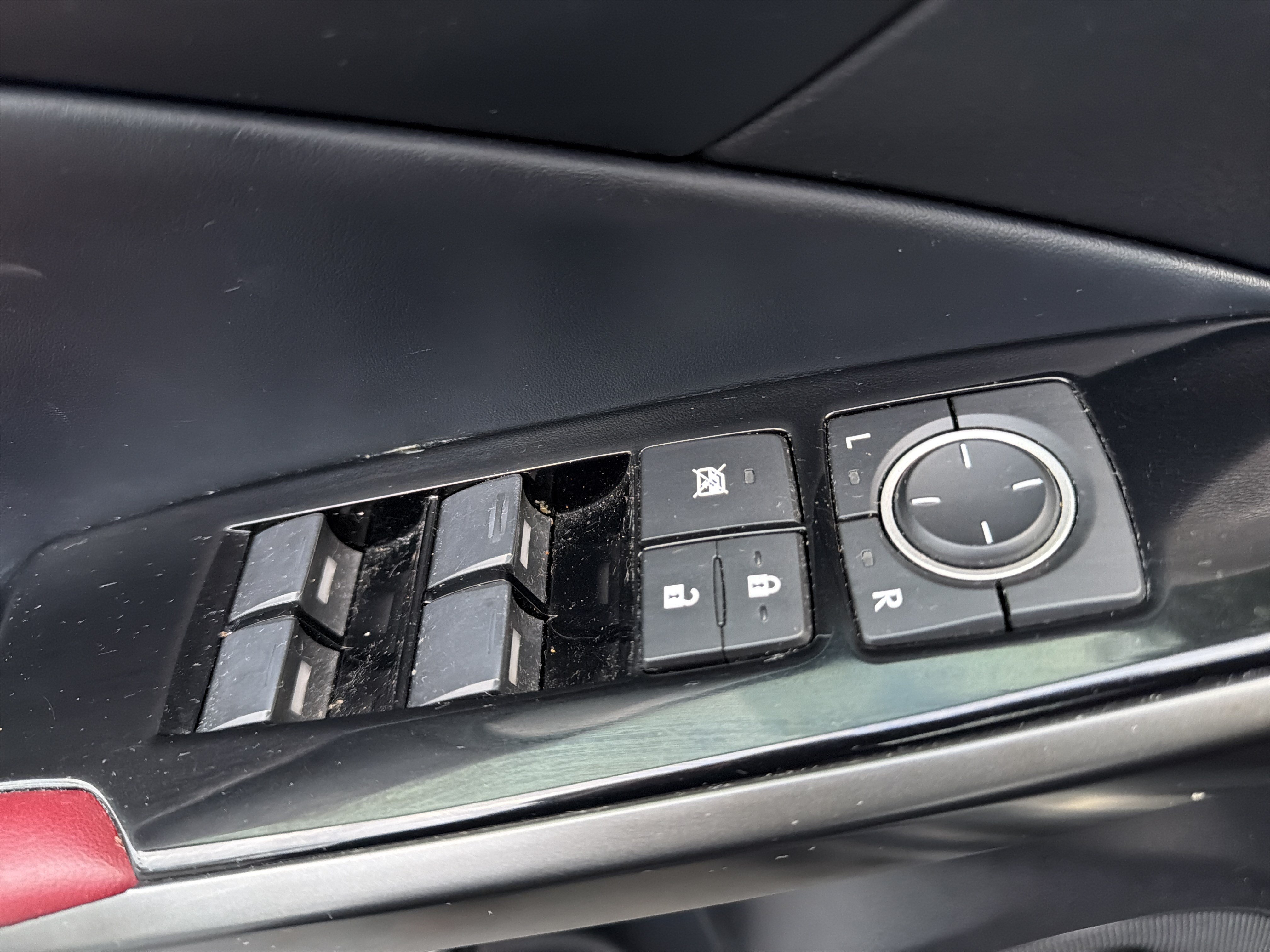 Certified 2023 Lexus IS 300 w/ Comfort Package RWD image 14