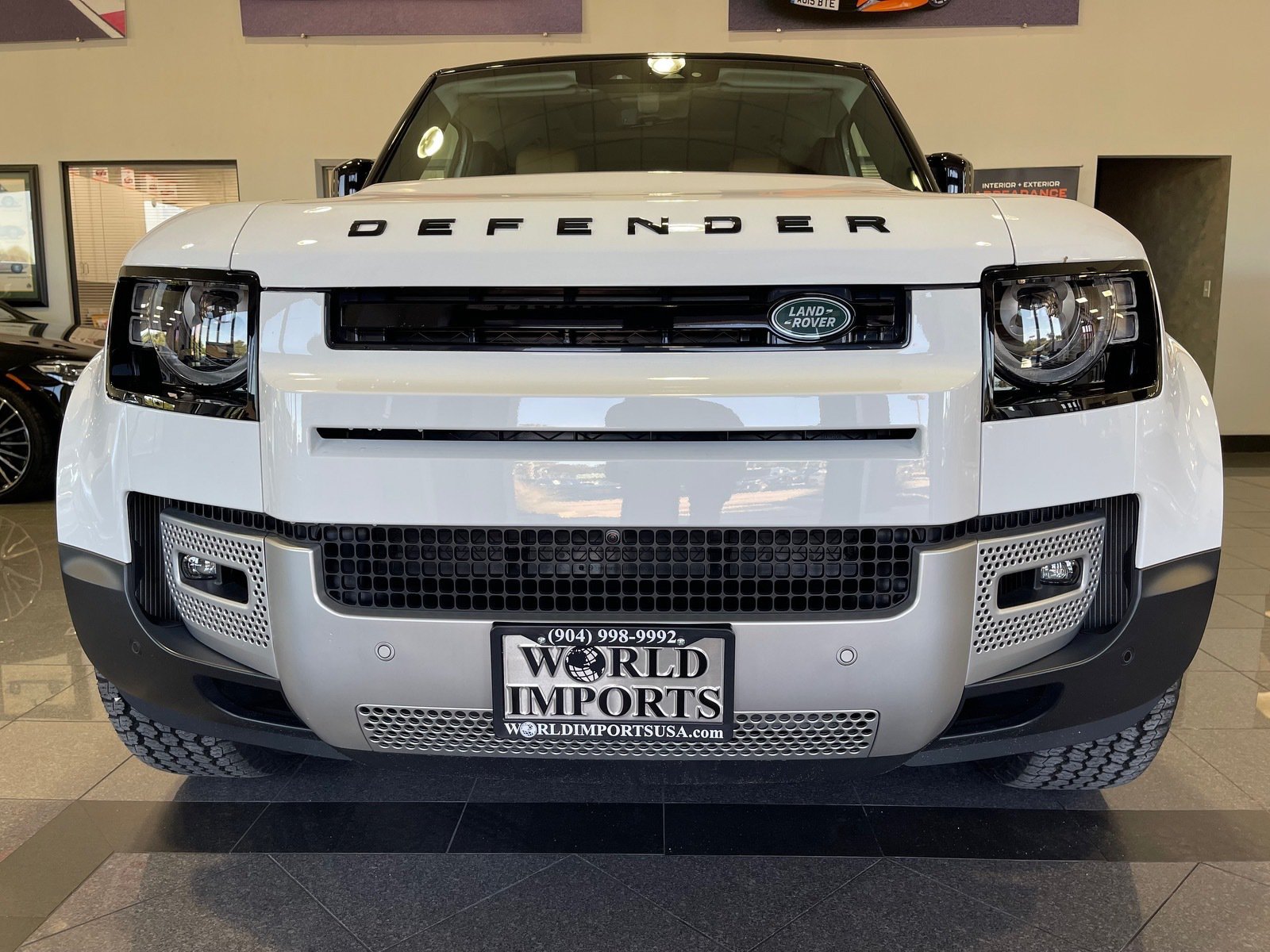 Used 2025 Land Rover Defender 130 S AWD/4WD image 8