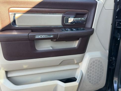 Used 2016 RAM 1500 Laramie w/ Convenience Group image 23