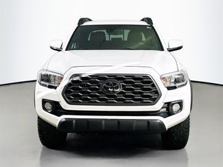 Used 2022 Toyota Tacoma TRD Off-Road video 2