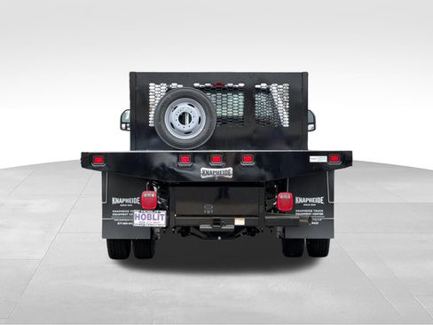New 2025 Ford F450 XL w/ XL Chrome Package RWD image 4