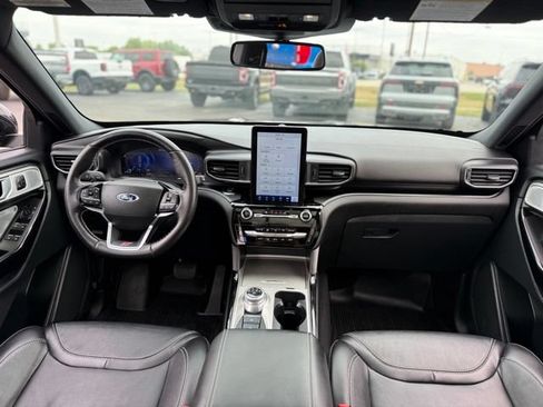 Used 2023 Ford Explorer ST w/ Technology Package AWD/4WD image 2