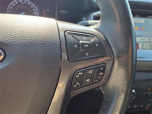 Used 2019 Ford Ranger Lariat w/ Black Appearance Package image 14