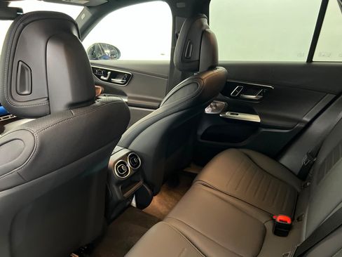 New 2027 Mercedes-Benz GLC 300 4MATIC image 19