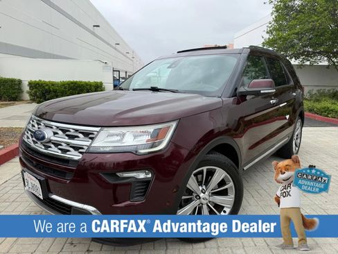 Used 2018 Ford Explorer Limited w/ Equipment Group 301A FWD image 6