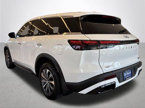 Used 2023 INFINITI QX60 Pure AWD/4WD image 10