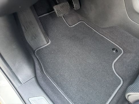 Certified 2019 Acura RDX AWD w/ Advance Package image 17