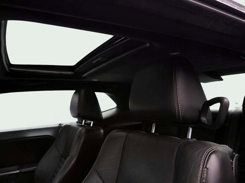 Used 2013 Dodge Challenger SXT Plus image 26