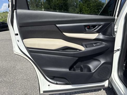 Used 2019 Subaru Ascent Premium AWD/4WD image 12