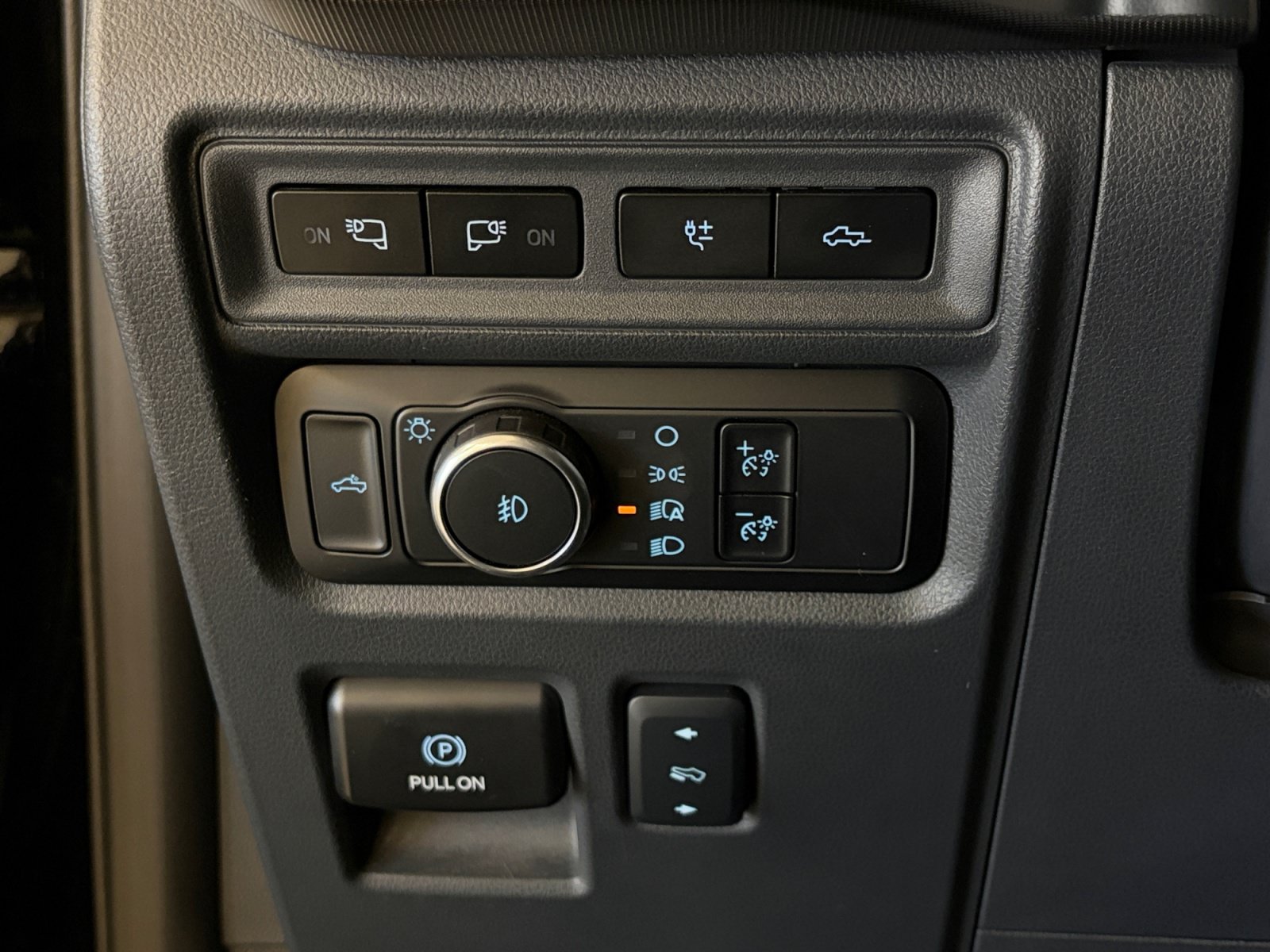 Used 2024 Ford F150 Raptor AWD/4WD image 21