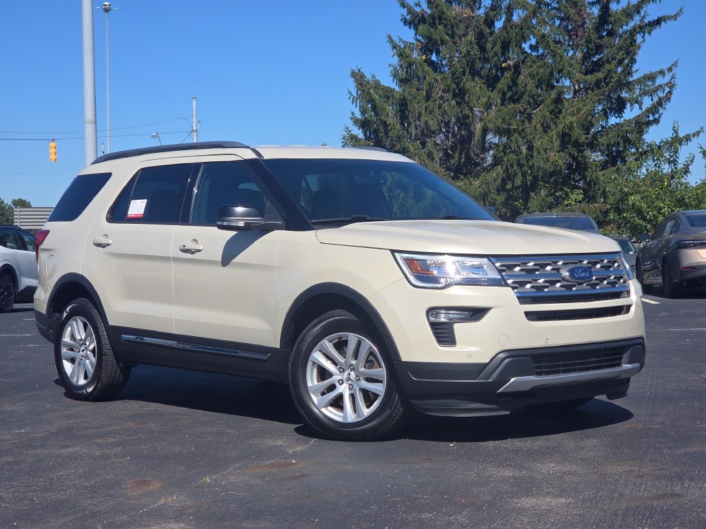 Used 2018 Ford Explorer XLT w/ Equipment Group 202A AWD/4WD 360° Tour