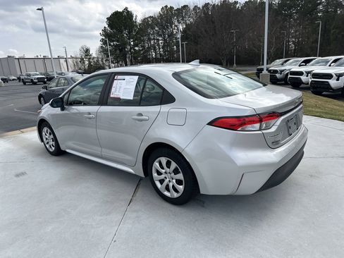 Certified 2024 Toyota Corolla LE image 8