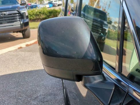 Used 2015 Nissan Quest SV w/ Leather Package image 11