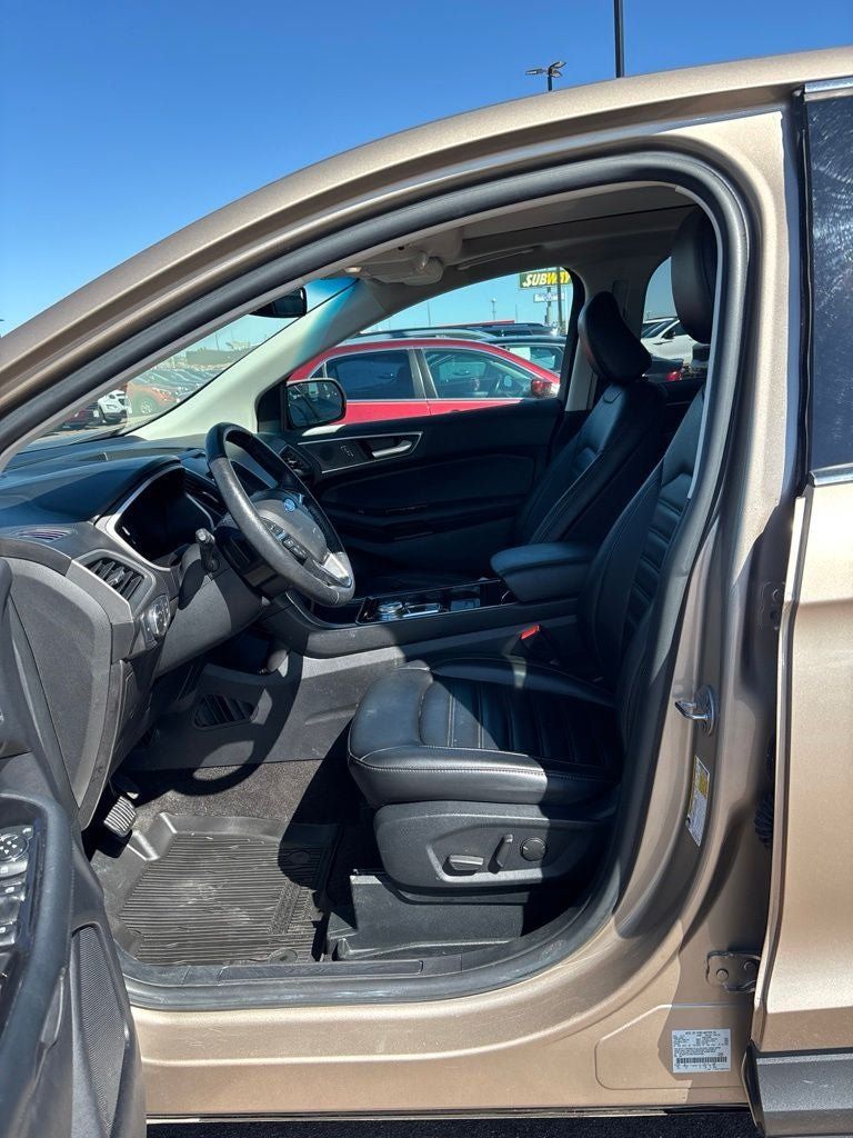 Used 2020 Ford Edge SEL w/ Convenience Package AWD/4WD image 14