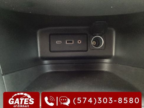 Used 2022 Chevrolet Equinox LT FWD image 22