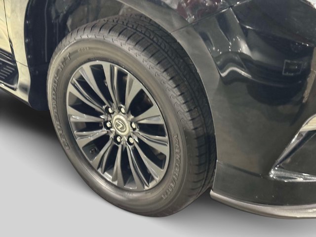 Certified 2023 Lexus GX 460 Premium w/ Accessory Package AWD/4WD image 7