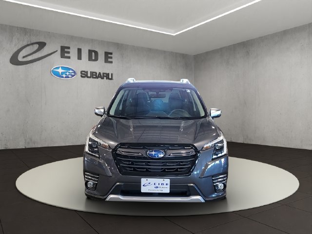 Used 2023 Subaru Forester Touring AWD/4WD image 9