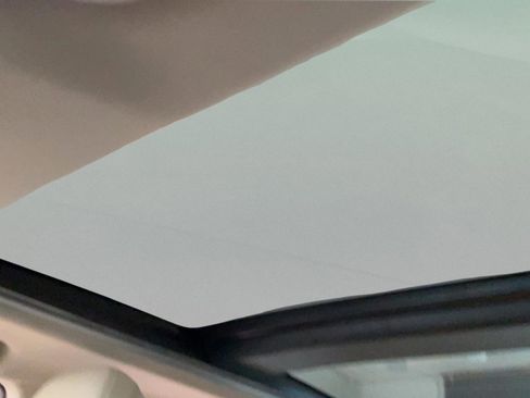 Used 2018 Toyota Camry XLE w/ Driver Assist Package FWD image 25