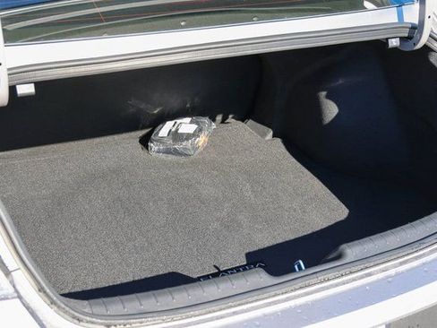 New 2026 Hyundai Elantra Blue image 9