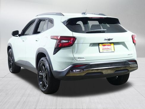 Used 2025 Chevrolet Trax ACTIV w/ Driver Confidence Package FWD image 5