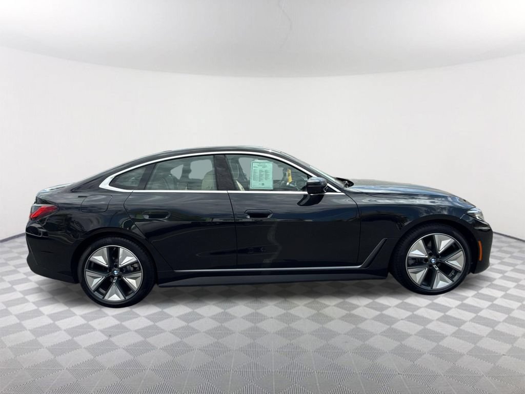 Used 2026 BMW i4 eDrive40 w/ Premium Package RWD image 3