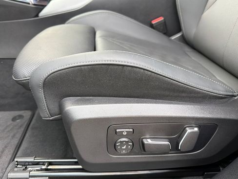 Used 2025 BMW X3 xDrive30i w/ Convenience Package image 14