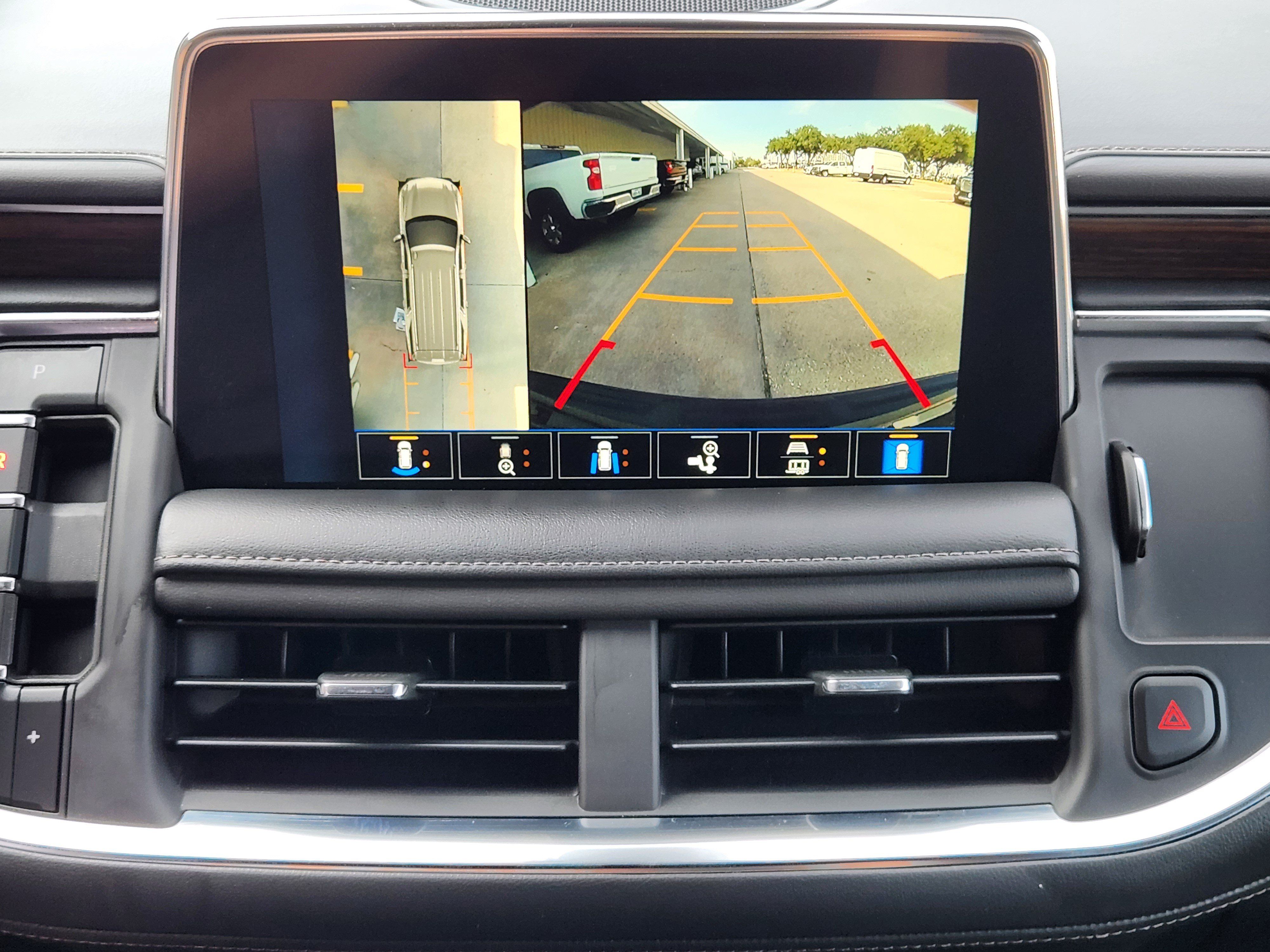 Used 2022 Chevrolet Tahoe High Country AWD/4WD image 17