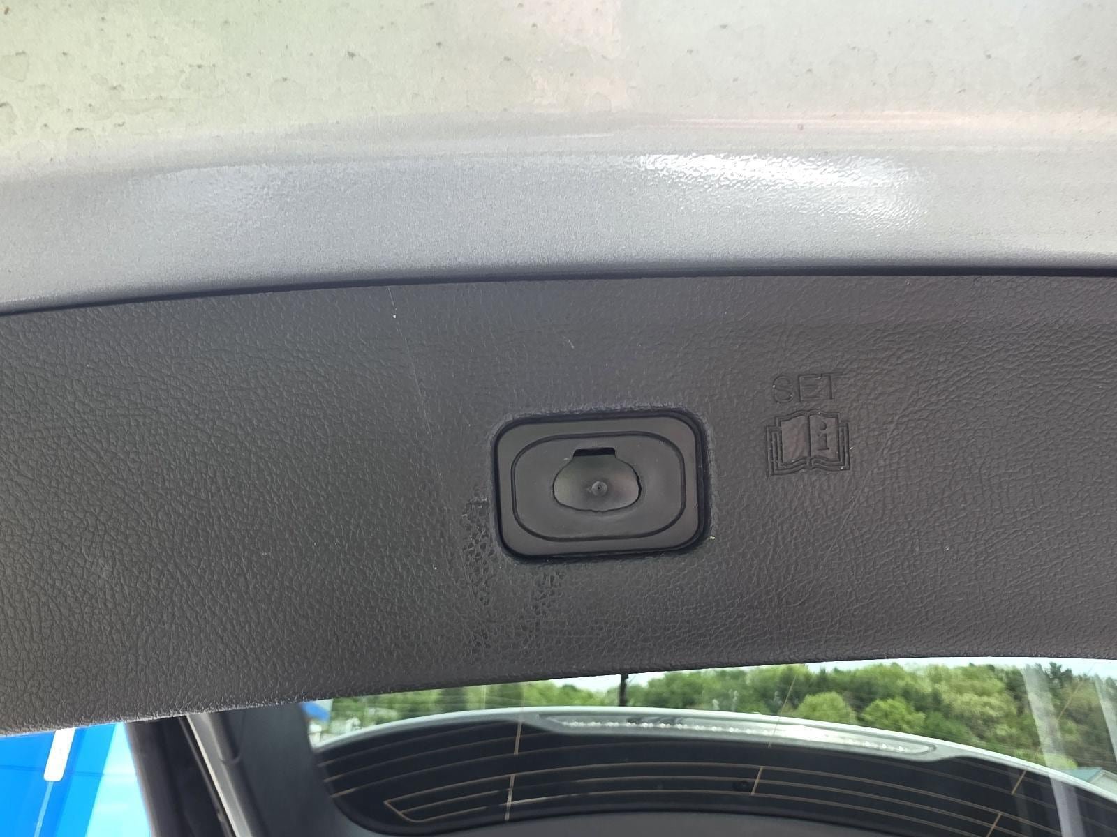 Used 2024 Ford Edge Titanium AWD/4WD image 34