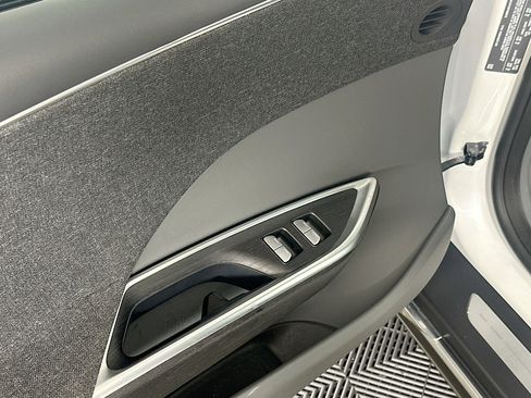 Used 2023 Lucid Air Pure AWD/4WD image 15