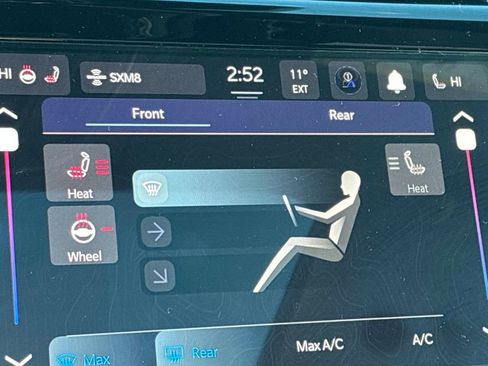 Used 2024 Jeep Grand Cherokee L Altitude image 33