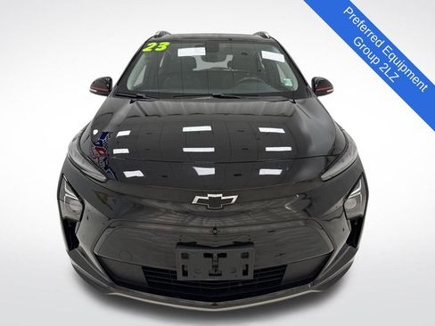 Used 2023 Chevrolet Bolt EUV Premier w/ Sun & Sound Package image 2