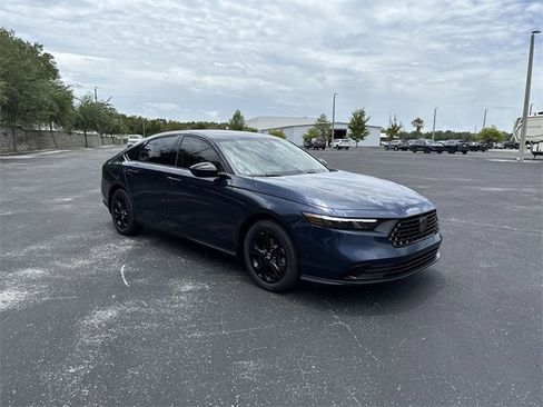 New 2025 Honda Accord SE image 2