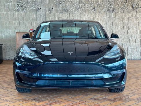 Used 2019 Tesla Model 3 Long Range image 3