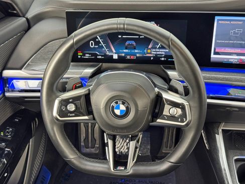 Used 2023 BMW 740i w/ Parking Assistance Package image 22