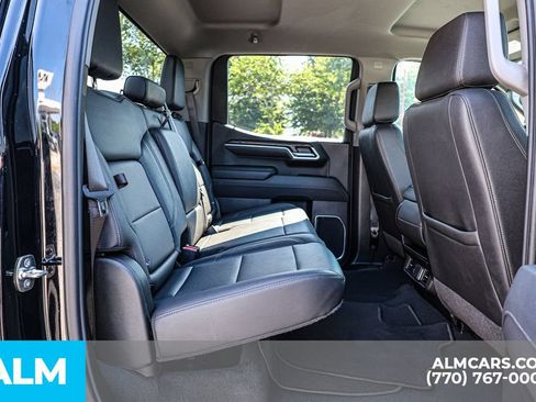 Used 2026 GMC Sierra 1500 SLT AWD/4WD image 22