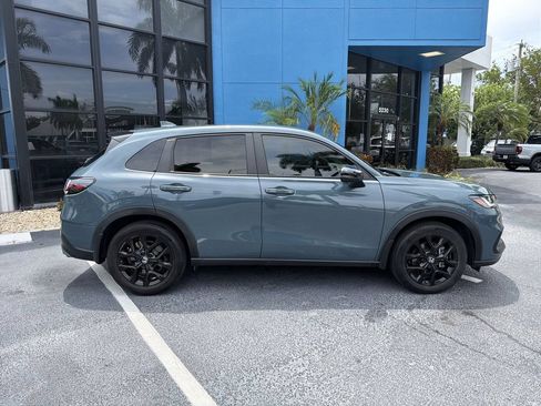 Used 2025 Honda HR-V Sport image 9