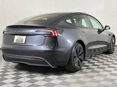 Used 2024 Tesla Model 3 Standard Range RWD image 4