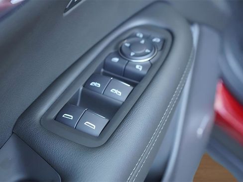 New 2025 Cadillac XT6 Luxury image 18