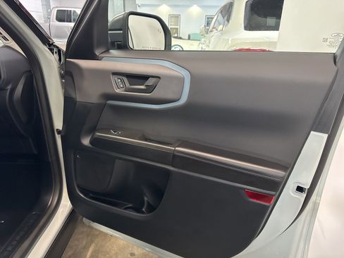 Used 2021 Ford Bronco Sport Badlands image 26