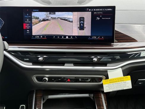 New 2026 BMW X7 M60i image 8