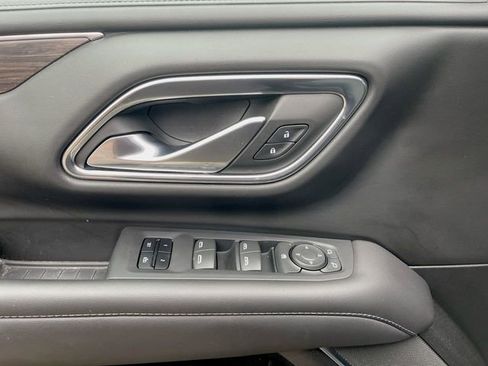 Used 2023 Chevrolet Tahoe LT image 24