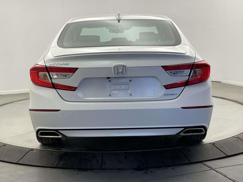 Used 2019 Honda Accord Sport image 6