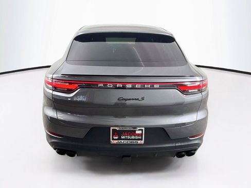 Used 2020 Porsche Cayenne AWD/4WD image 4