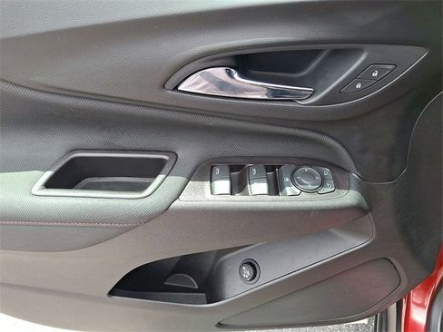 Certified 2022 Chevrolet Equinox RS w/ Infotainment Package image 20
