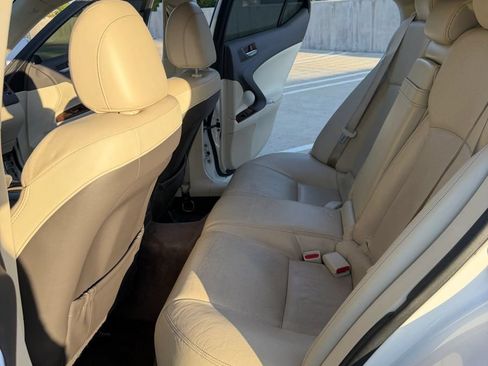 Used 2010 Lexus IS 350 w/ Luxury Plus Value Edition RWD image 16