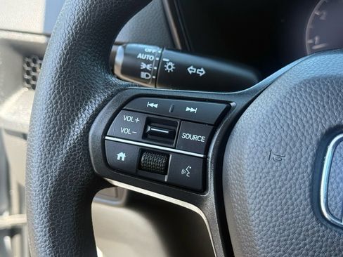 Certified 2024 Honda CR-V EX image 17