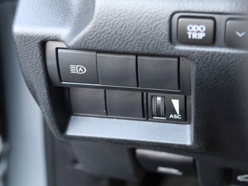 Certified 2025 Lexus IS 350 F Sport image 14