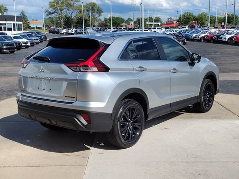 New 2026 Mitsubishi Eclipse Cross LE AWD/4WD image 14