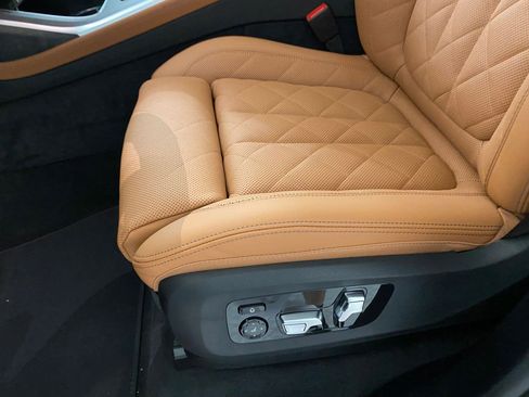 New 2026 BMW X7 xDrive40i image 12