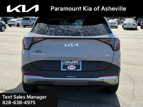 New 2026 Kia Sportage EX image 5